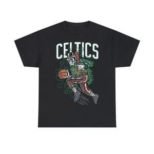Boston Celtics Clover NBA Basketball Fan Pride Unisex T-Shirt